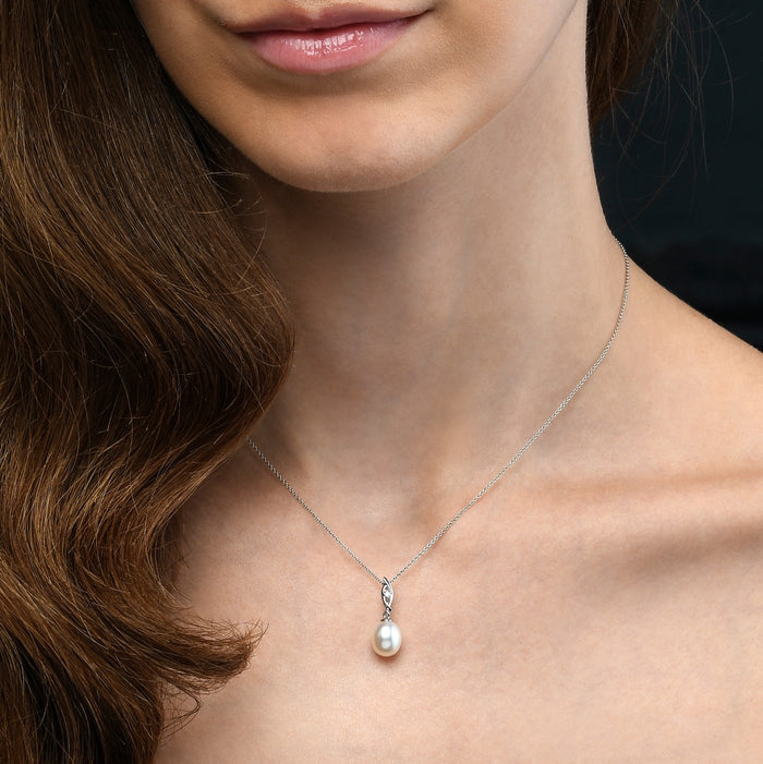 Drop Shaped Pearl Necklace with Cubic Zirconia Stone 9K White Gold