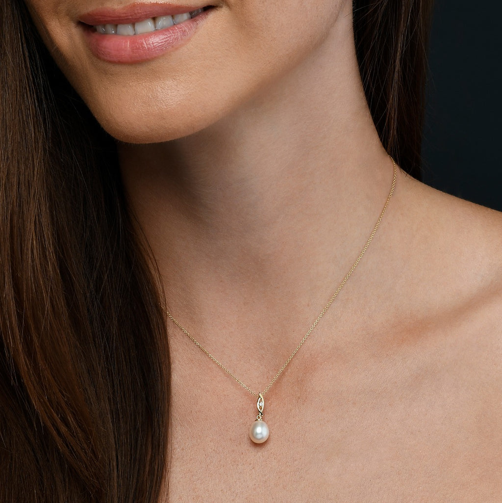 Drop Shaped Pearl Necklace with Cubic Zirconia Stone 9K Yellow Gold