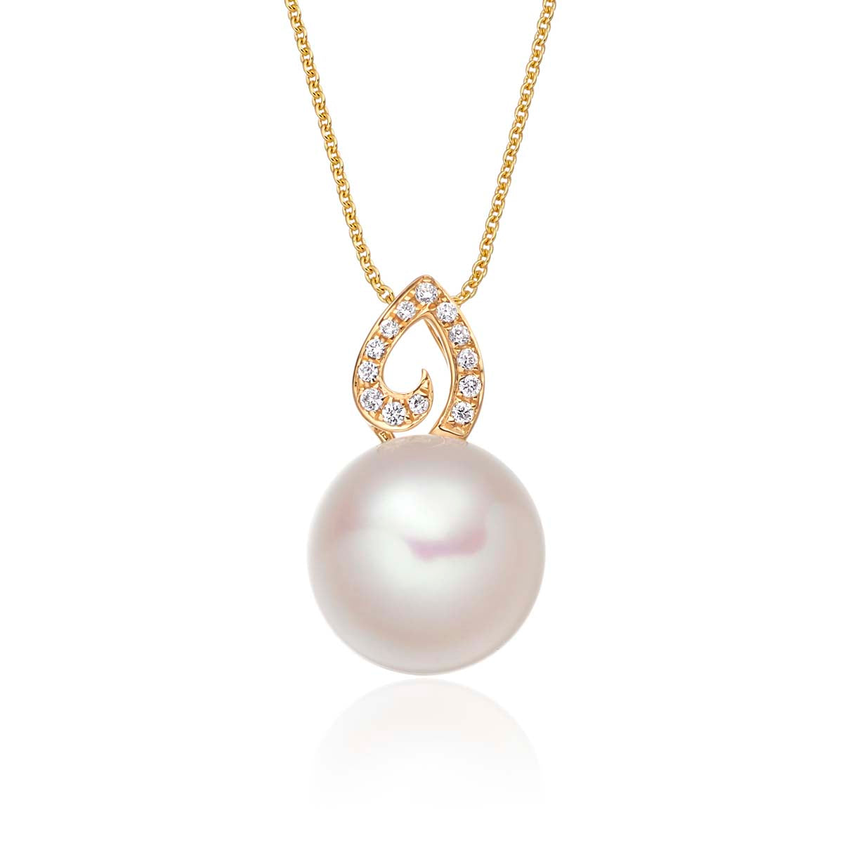 Pearl Pendant With 0.06ct Diamond 9K Yellow Gold