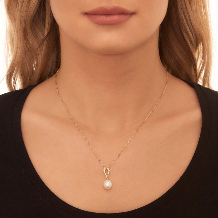 Freshwater Single Pearl Drop Pendant 0.08ct Diamond 18K Yellow Gold