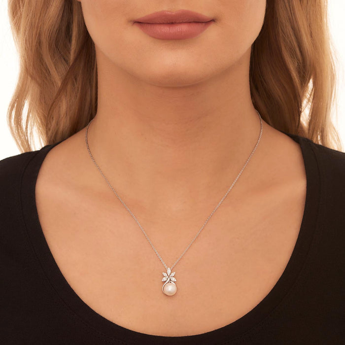 Freshwater Single Pearl Drop Pendant 0.36ct Diamond 9K White Gold