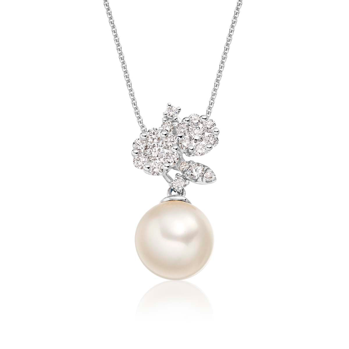Pearl Pendant Necklace With 0.29ct Diamond 18K White Gold 