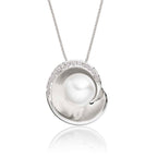 Bowl freshwater pearl and diamond pendant in 18K white gold
