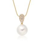 Freshwater pearl with 0.11ct diamond pendant in 9K yellow gold