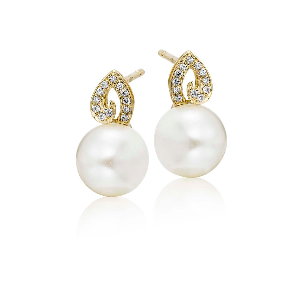 Freshwater pearl & diamond studs in 9K yellow gold