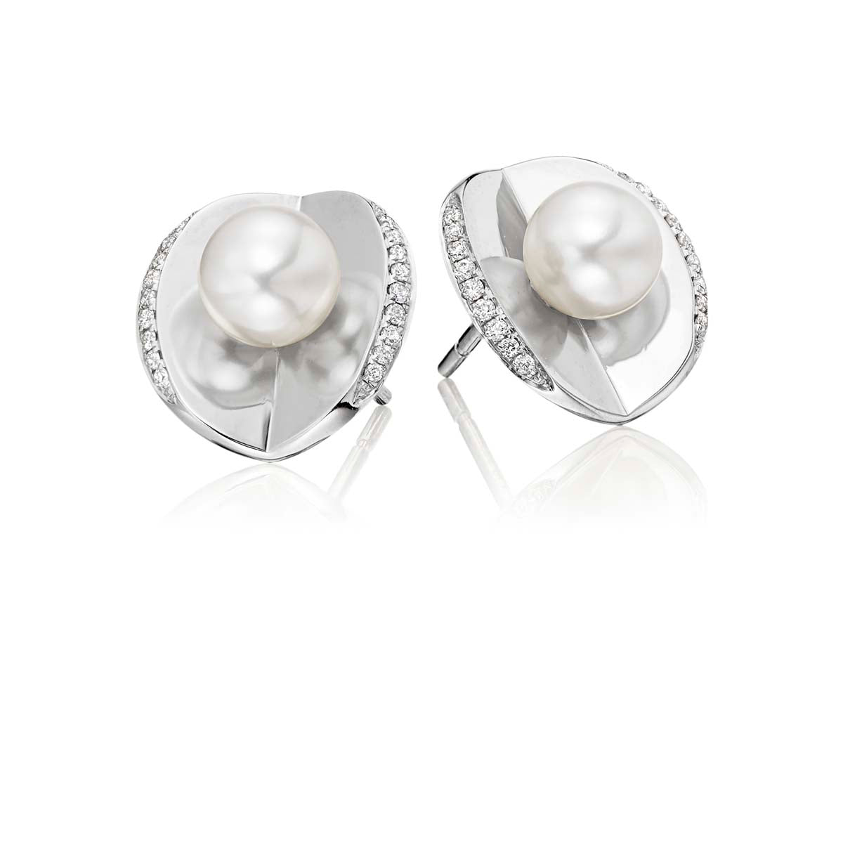 Oyster freshwater pearl & diamond studs in 18K white gold