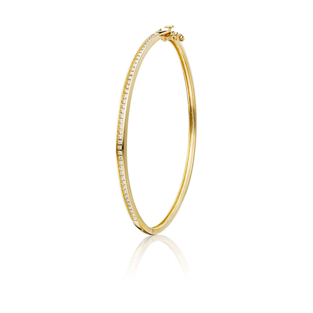 Channel Set 0.40ct diamond bangle in 18K yellow gold 