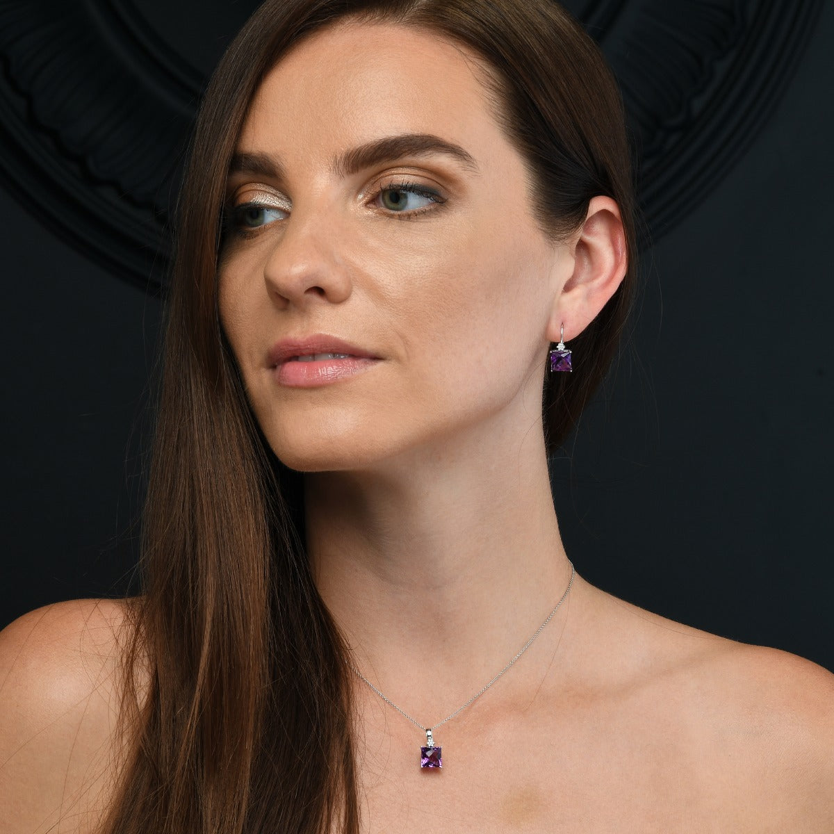 3.00ct Amethyst With 0.03ct Diamond Pendant In 9K White Gold