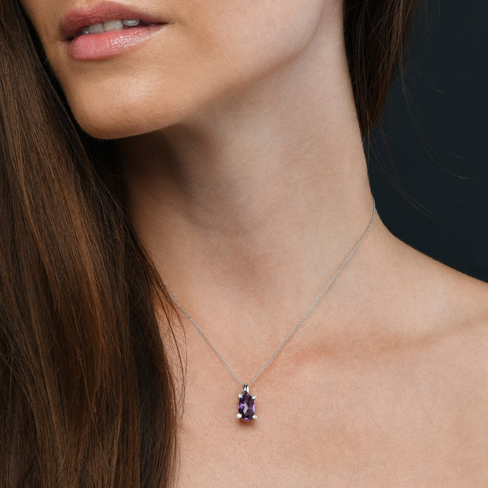 2.75ct Amethyst With 0.03ct Diamond Pendant In 9K White Gold