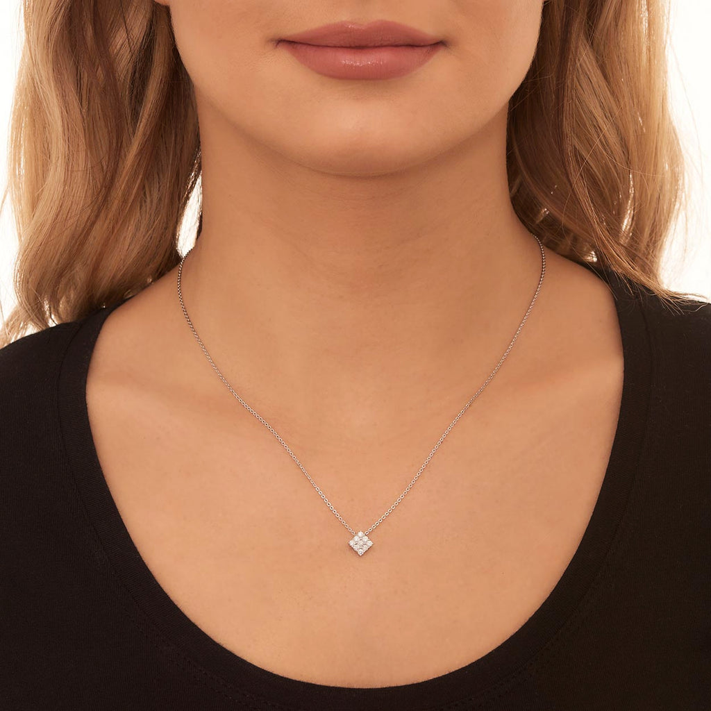 Square 0.30ct cluster diamond pendant in 18K white gold