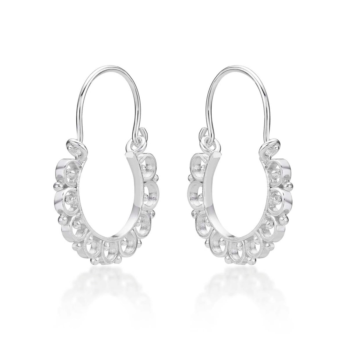 Side view of Vintage 925 Sterling Silver Hoop Earrings.