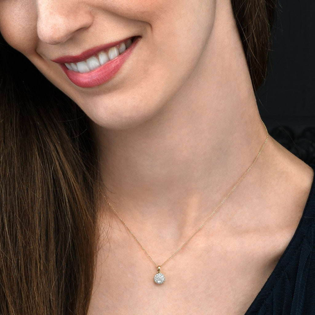 Round Shape 0.30ct Cluster Diamond Pendant In 9K Yellow Gold