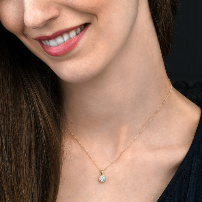 Round Shape 0.30ct Cluster Diamond Pendant In 9K Yellow Gold