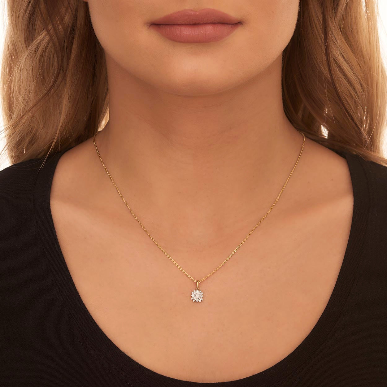 Blossom 0.30ct cluster diamond pendant in 9K yellow gold