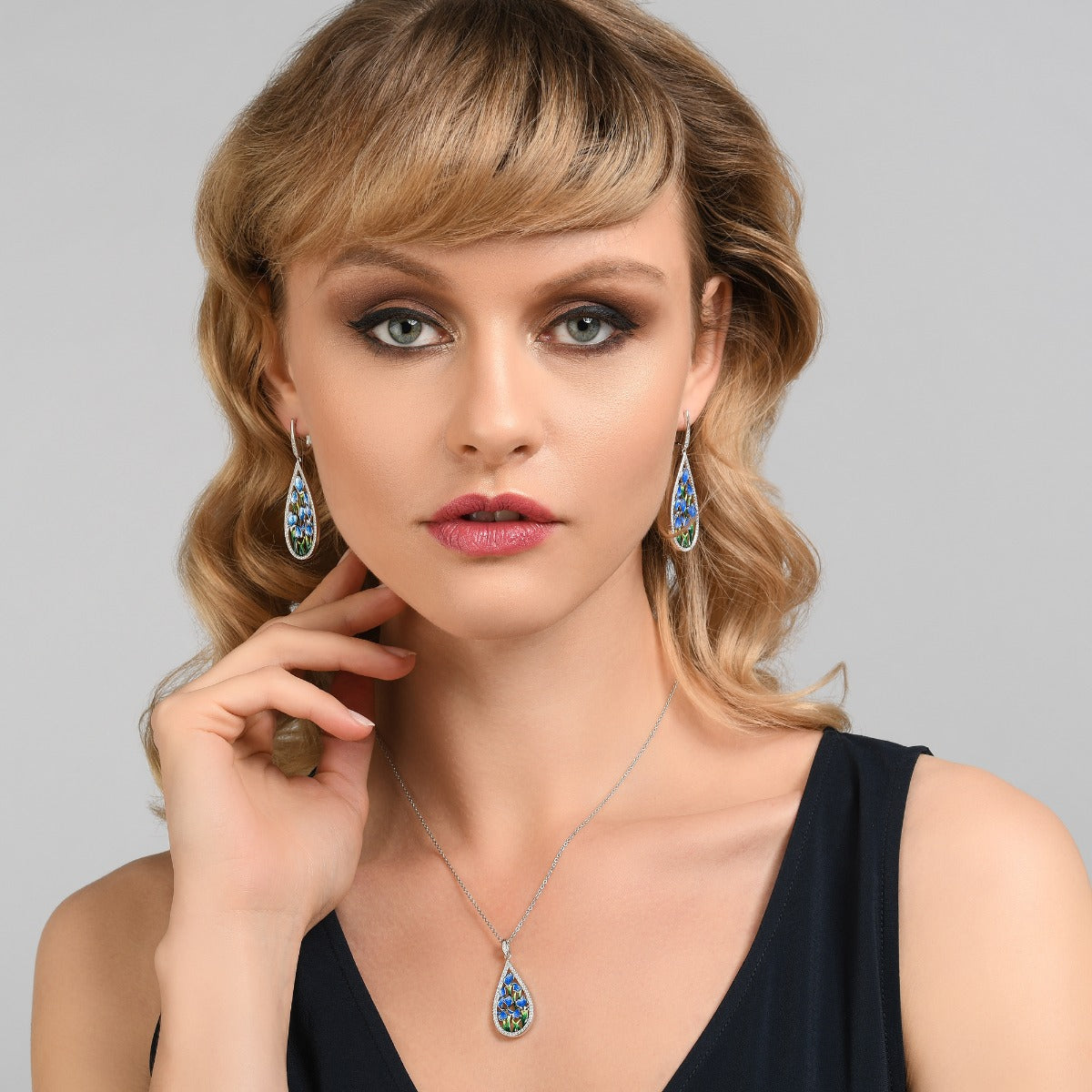 Sterling Silver Blue Enamel Flower Pendant Necklace