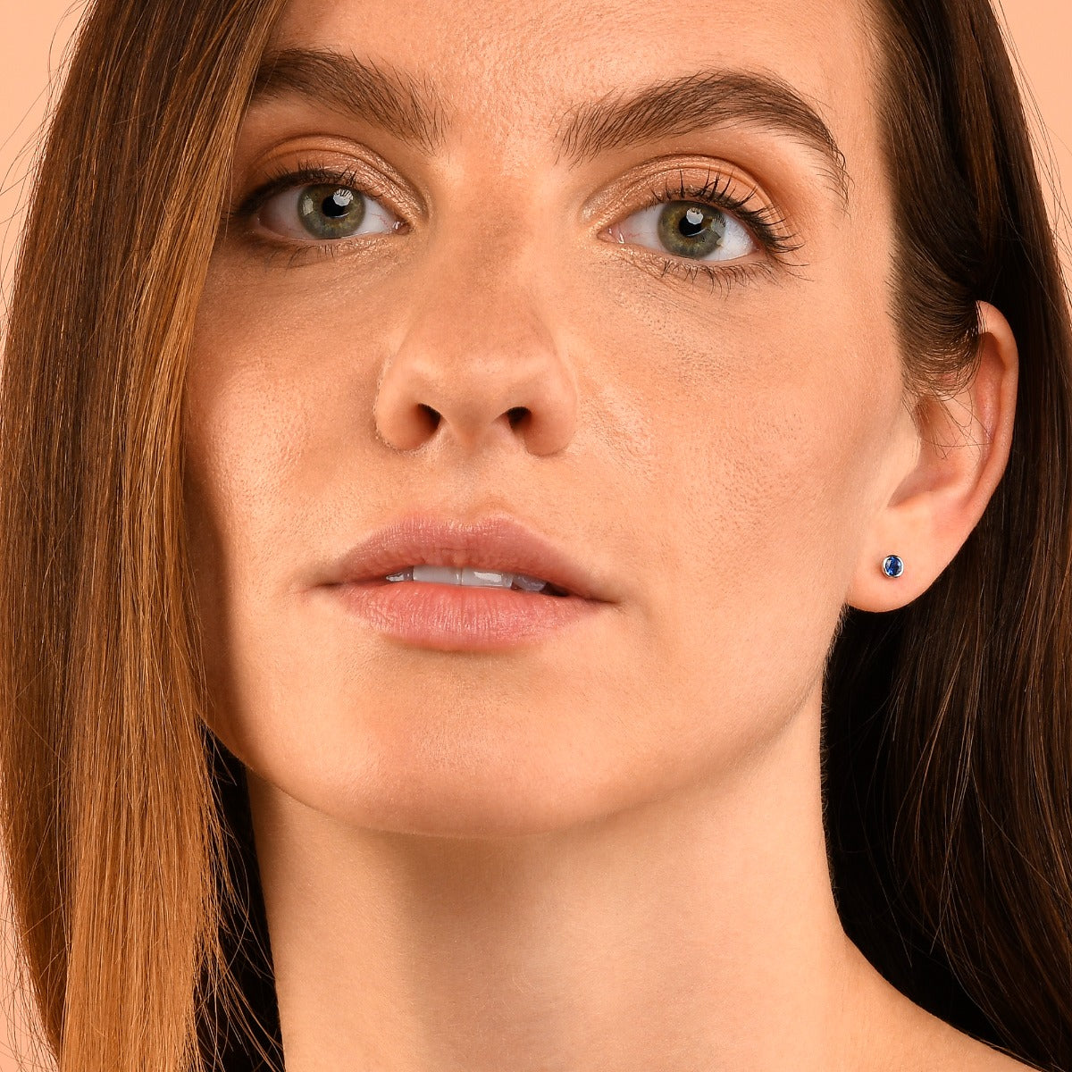 Sapphire Stud Earrings 3.8mm Round Sapphire in 9K White Gold