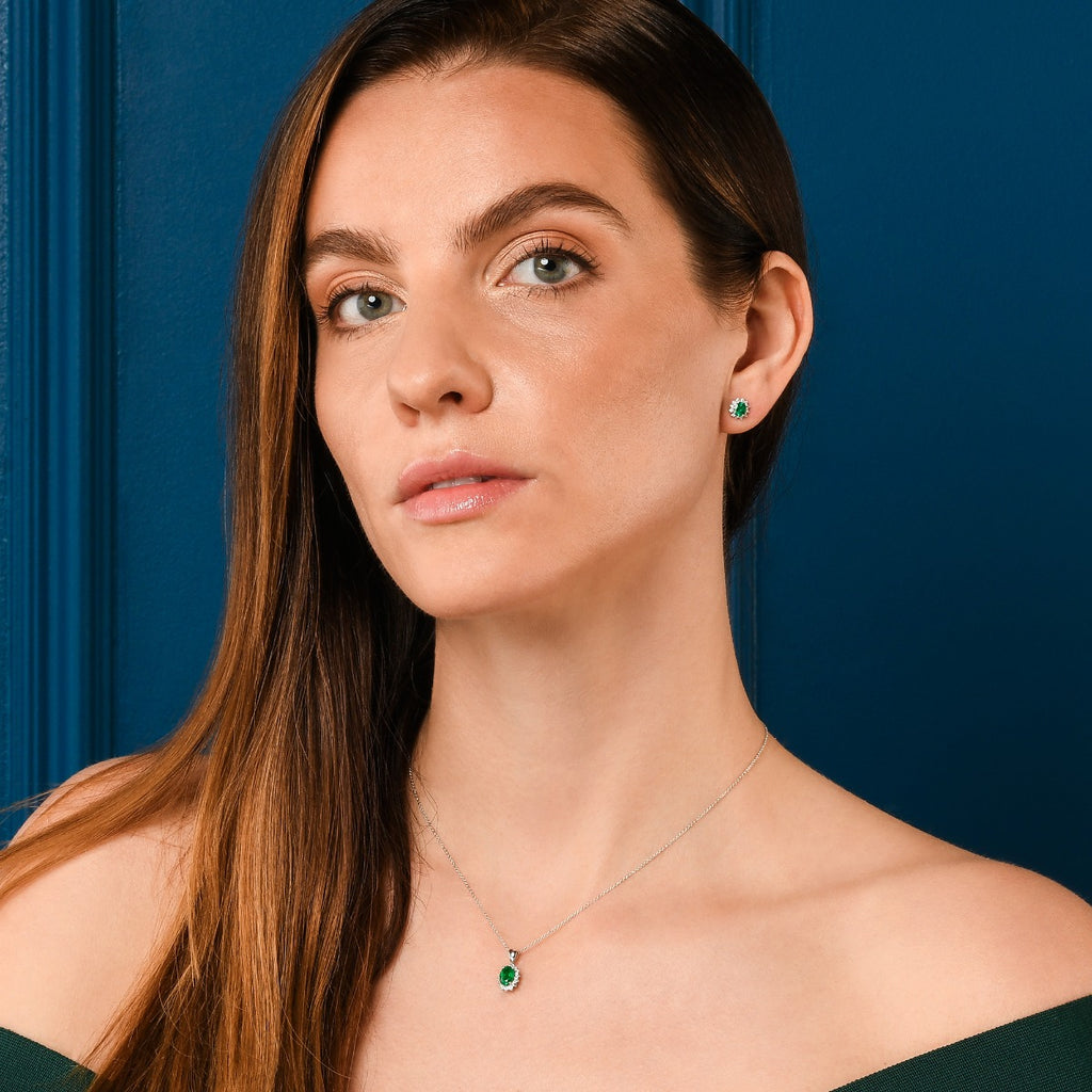 Emerald Pendant Necklace with 0.21ct Diamonds 18K White Gold