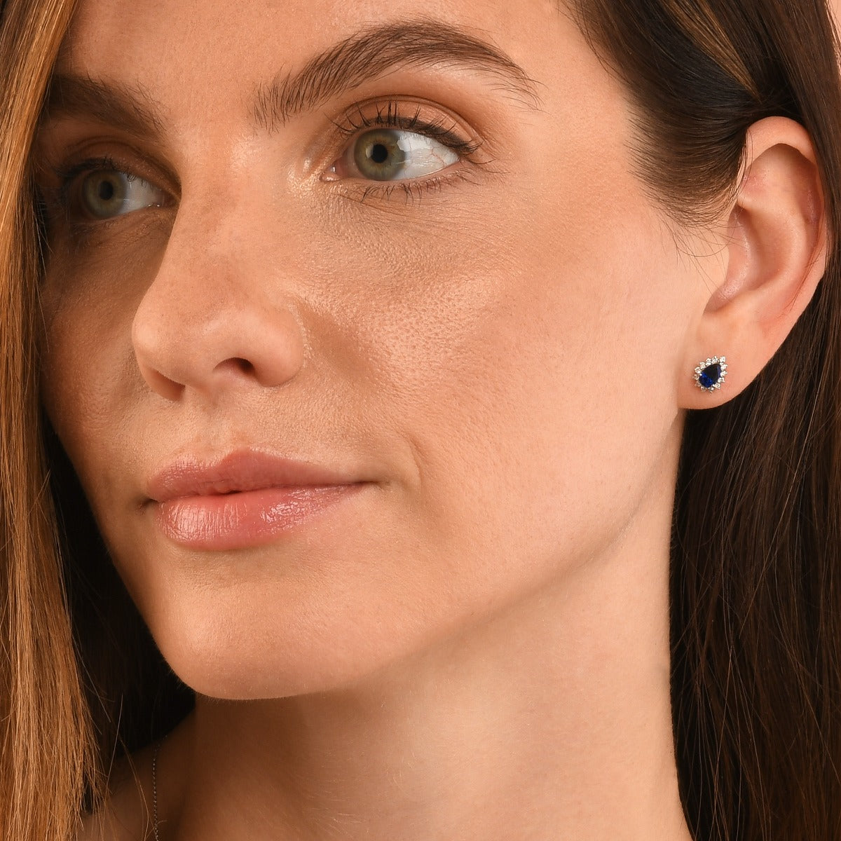 Pear Sapphire Stud Earrings 0.25ct Diamond Halo18K White Gold