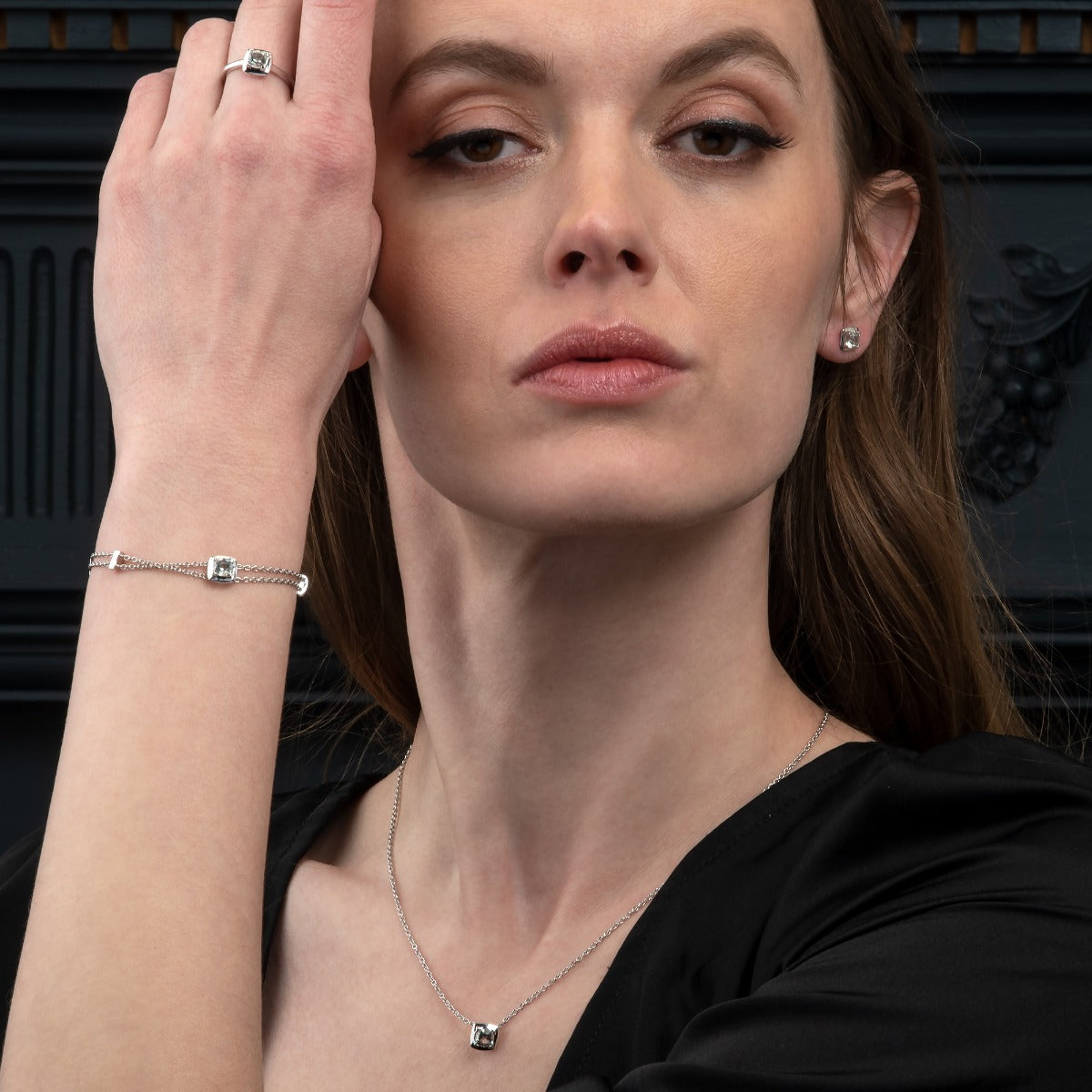 Green Amethyst Ring in 18K White Gold