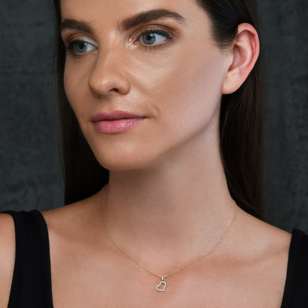 Sleeping Heart Diamond Heart Necklace 0.14ct Diamond 9K Yellow Gold