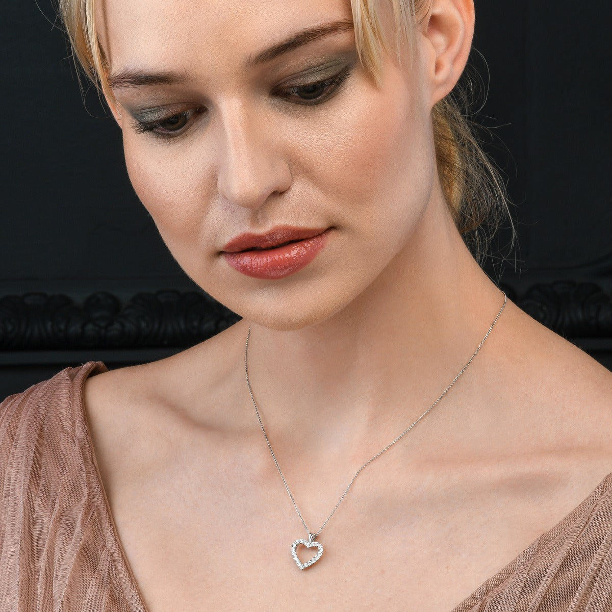 Miracle Diamond Heart Pendant Necklace 0.20ct Diamond 9K White Gold