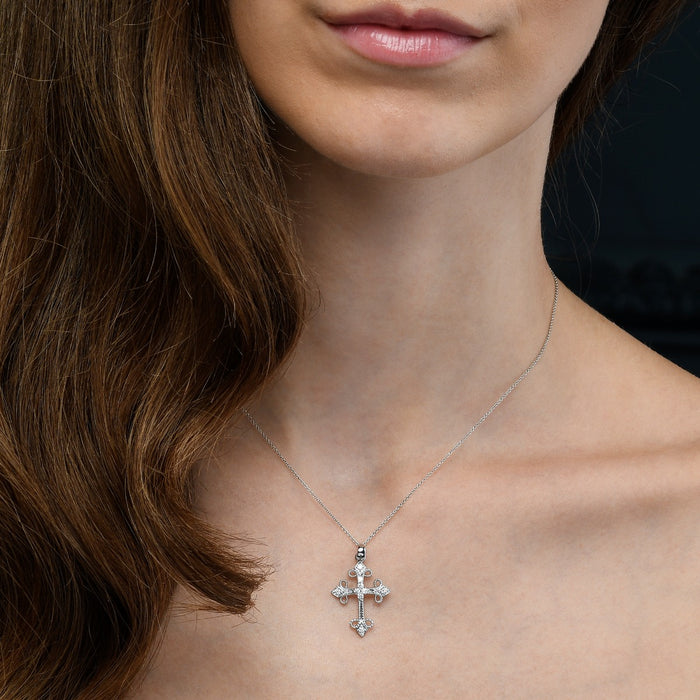 Diamond Cross Pendant 0.25ct In 18K White Gold