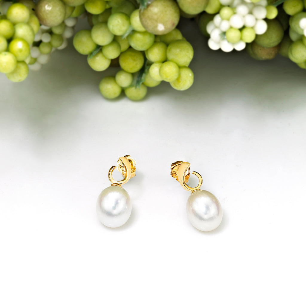 Freshwater Pearl Drop Earrings with White Drop Pearls in 9K Yellow Gold