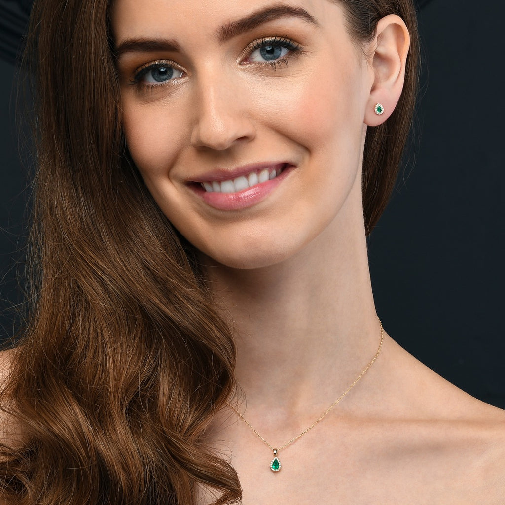 0.38ct Emerald Pendant Necklace 0.05ct Diamond 9K Yellow Gold