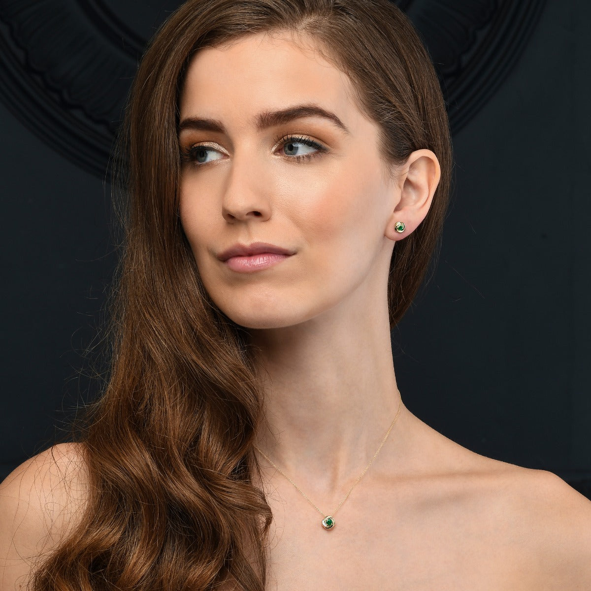 Emerald Pendant Necklace 4mm Round Emerald 9K Yellow Gold