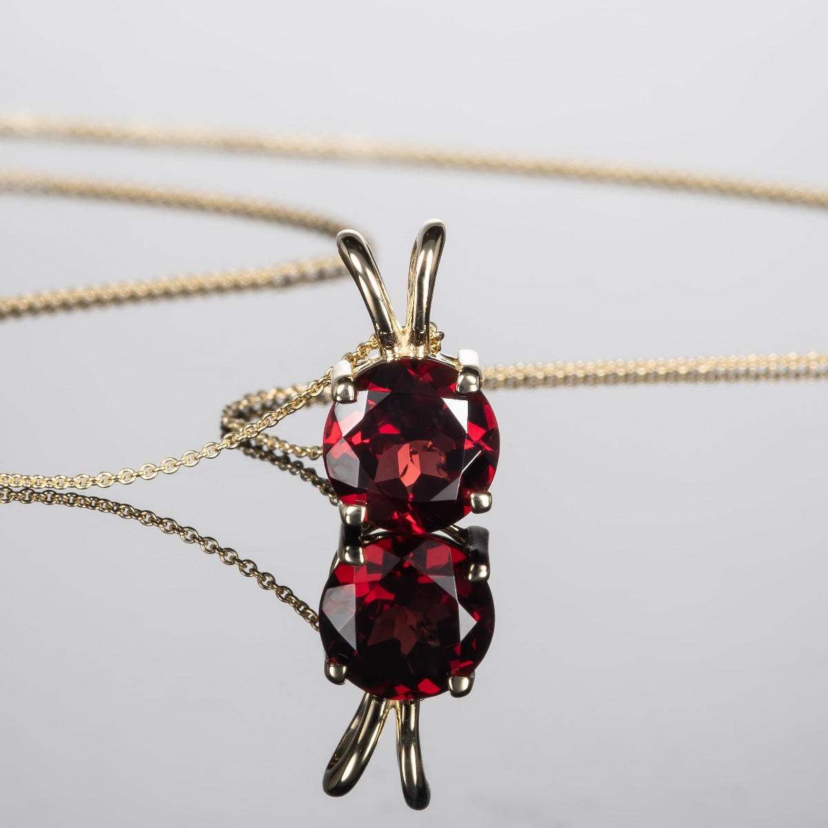 2ct Solitaire Garnet Pendant Necklace In 9K Yellow Gold