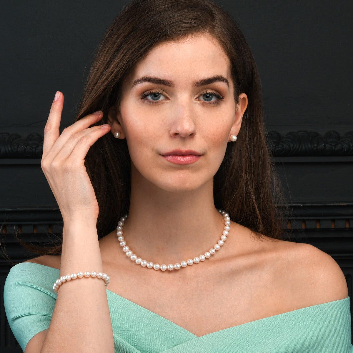 7.5-8.5mm White Freshwater Pearl Necklace in 9K Yellow Gold