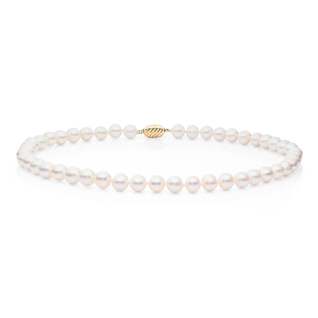 Pearl Strand necklaces in 9K gold