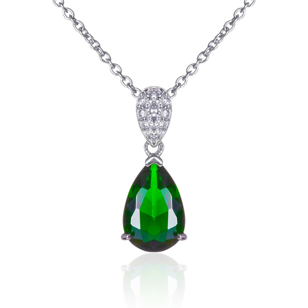 Green drop pendant necklace in 925 sterling silver