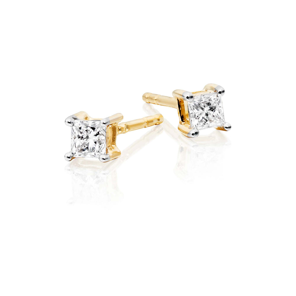 Solitaire 0.10ct 4 claw princess diamond studs in 18K yellow gold
