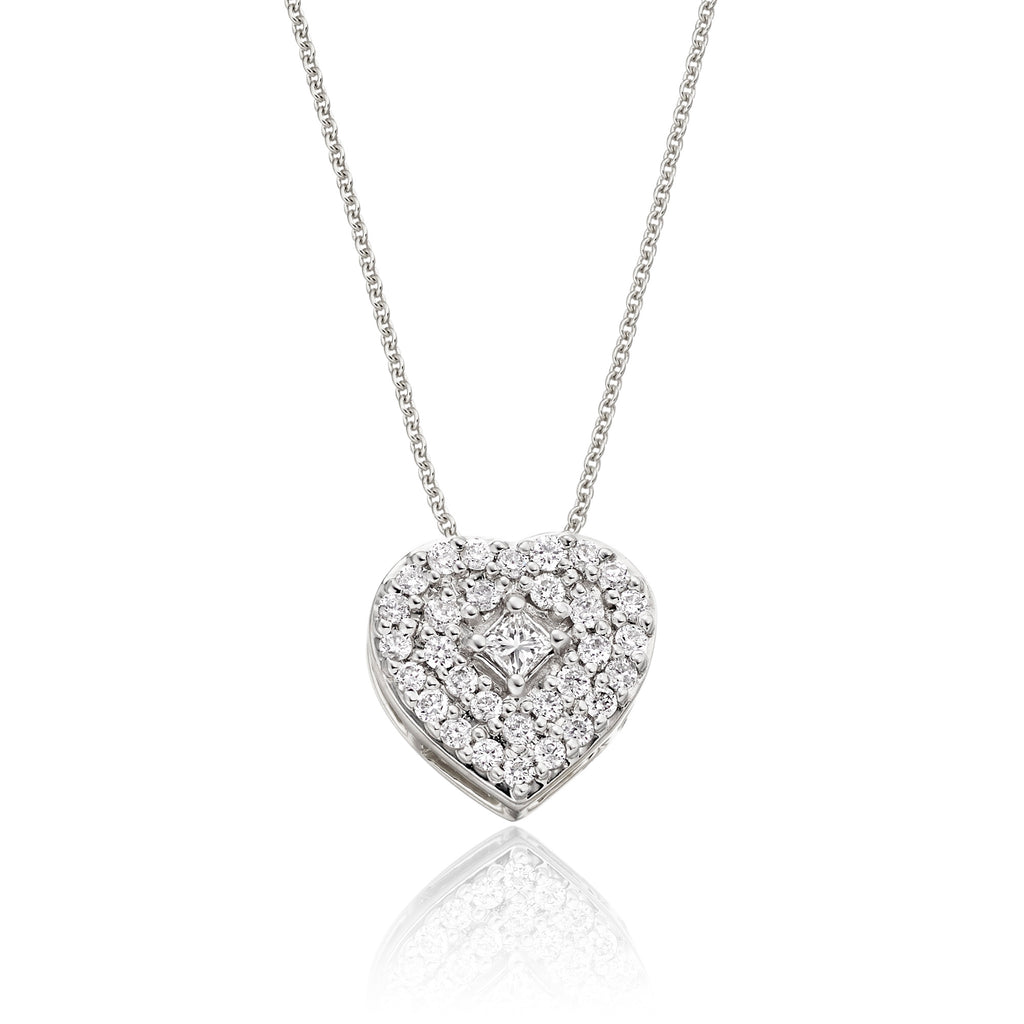 Heart cluster 0.25ct diamond pendant in 18K white gold