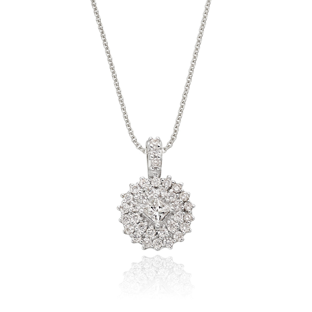 Round 0.30ct cluster diamond pendant in 18K white gold