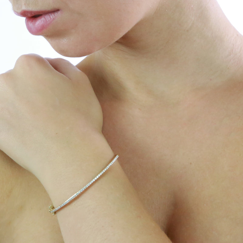 Prong Set 0.40ct diamond bangle in 18K yellow gold