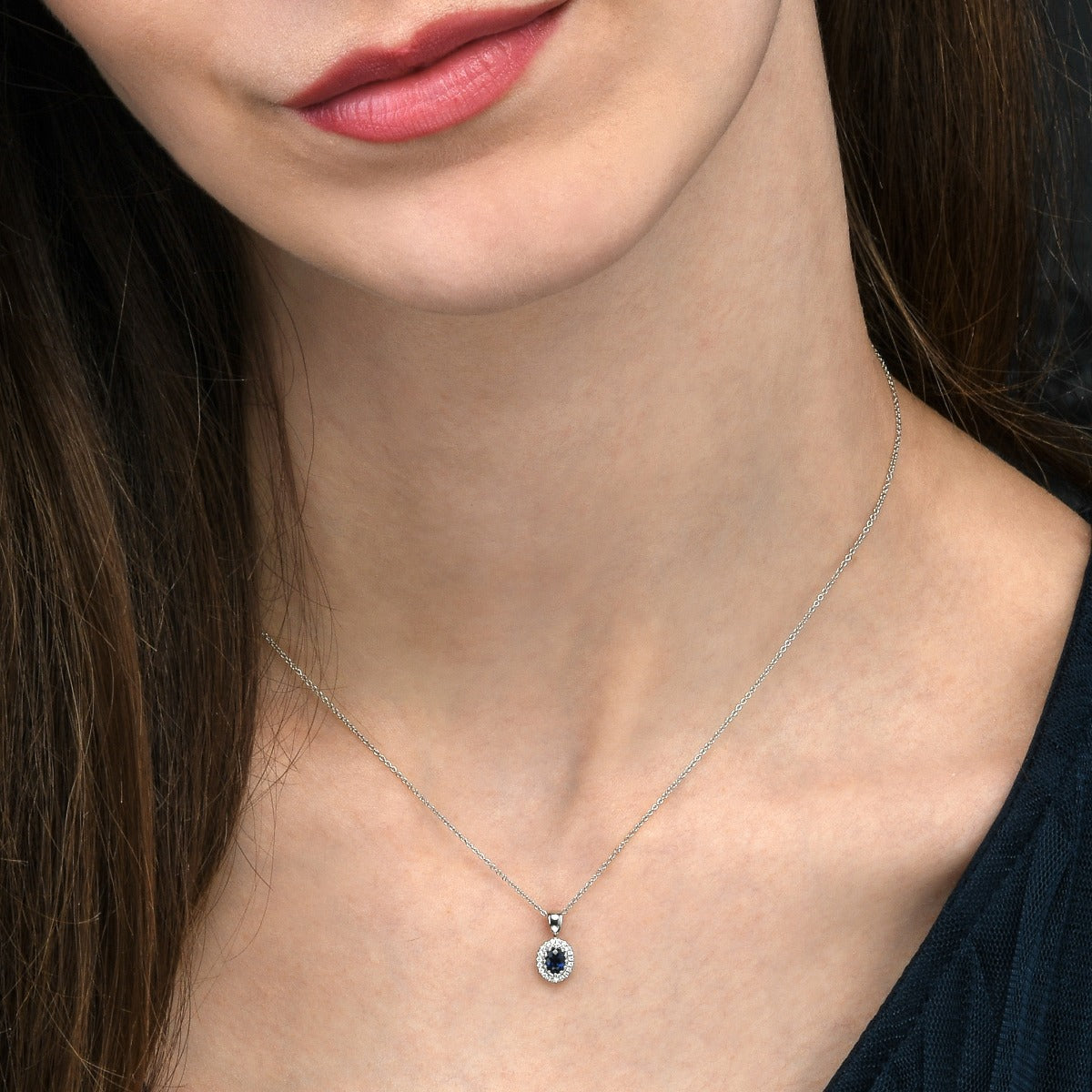 0.40ct Blue Sapphire Pendant Necklace 0.05ct Diamond 18K White Gold