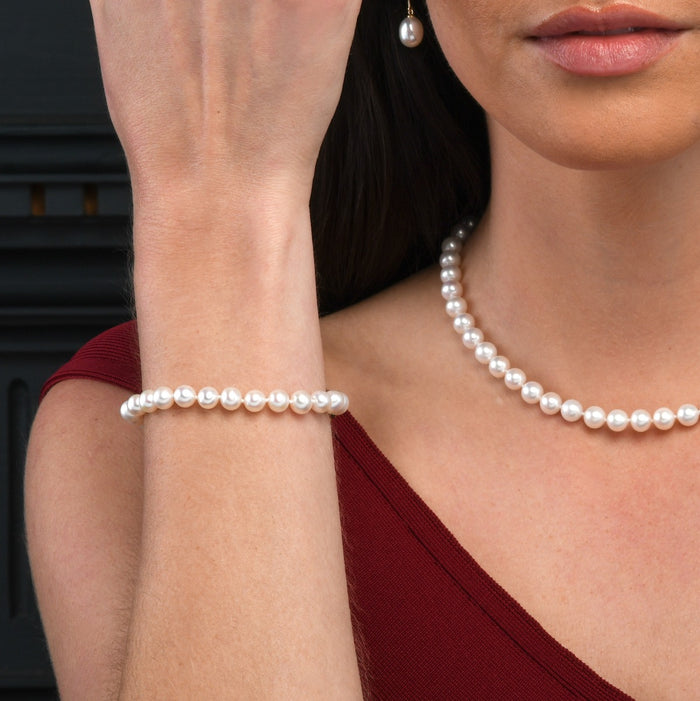 6.5-7.5mm White Freshwater Pearl Bracelet in 9K Yellow Gold