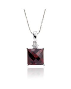 4.20ct Garnet With 0.03ct Diamond Pendant In 9K White Gold