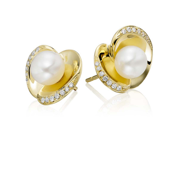 Freshwater Pearl Diamond Earrings 0.13ct Diamond 18K Yellow Gold