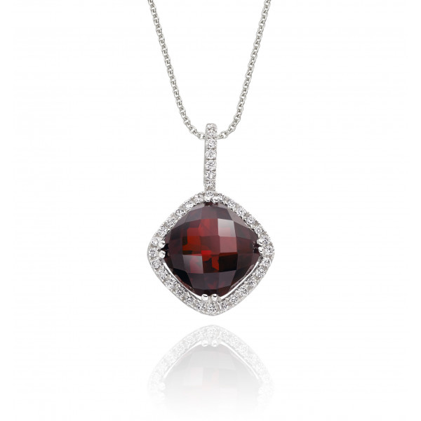 3.15ct Garnet With 0.14ct Diamond Pendant In 18K White Gold