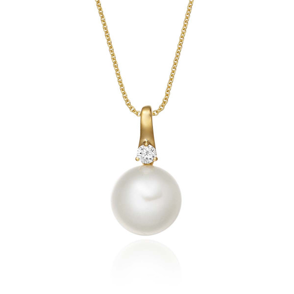 Freshwater Single Pearl Drop Pendant 0.05ct Diamond 9K Yellow Gold