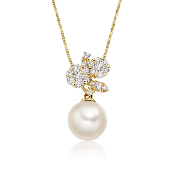 Freshwater Single Pearl Drop Pendant 0.29ct Diamond 18K Yellow Gold