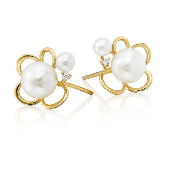 Freshwater Pearl Diamond Earrings 0.03ct Diamond 18K Yellow Gold