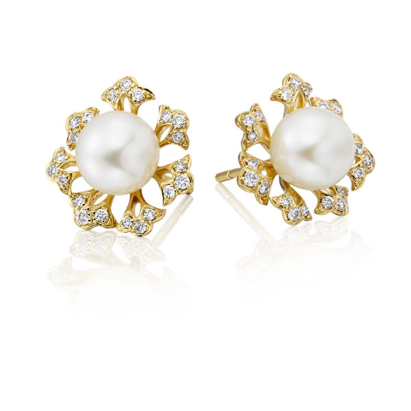 Freshwater Pearl Diamond Earrings 0.23ct Diamond 9K Yellow Gold