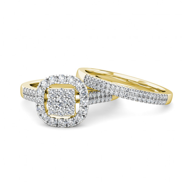 Cushion Diamond Cluster Engagement Ring 0.40ct Diamonds in 18K Yellow Gold