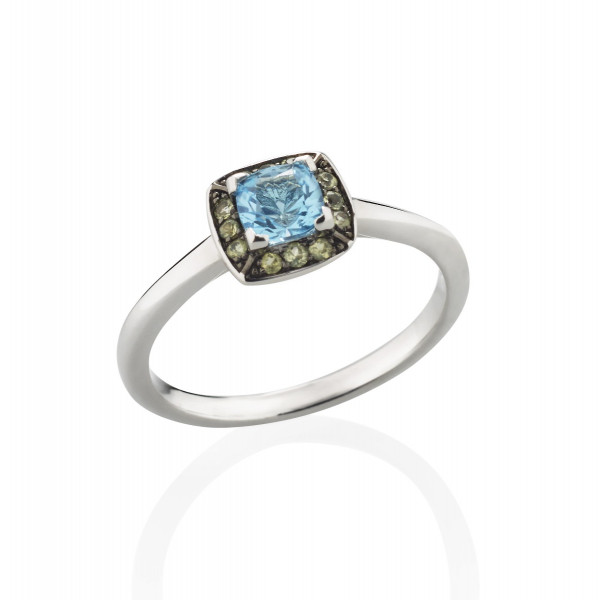 Swiss Blue Topaz and Peridot Ring in 18K White Gold