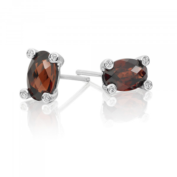 2.50ct Garnet And 0.05ct Diamond Stud Earrings In 18K White Gold